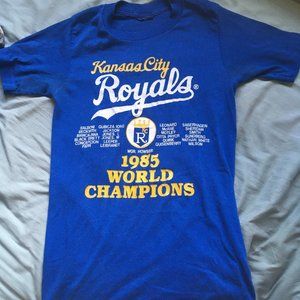 Small Vintage Kansas City Royals Tshirt